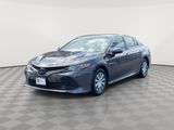 Used 2018 Toyota Camry LE image 3
