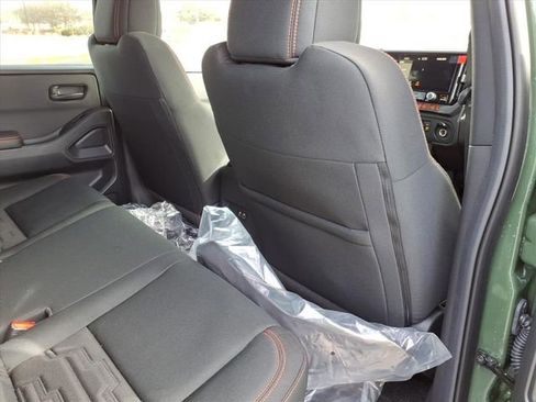 New 2026 Nissan Frontier PRO-4X image 17