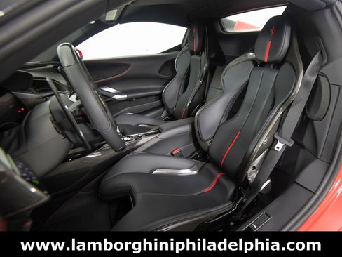 Used 2024 Ferrari SF90 Spider AWD/4WD image 10