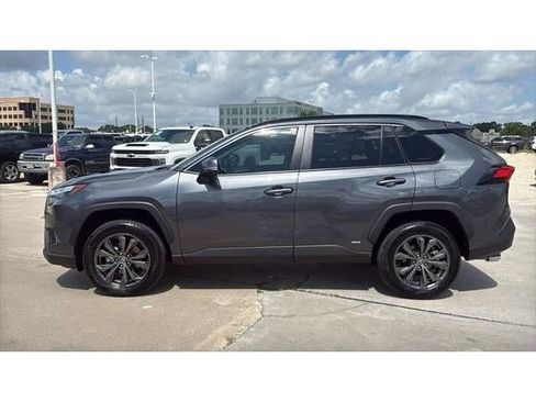 Certified 2025 Toyota RAV4 XLE Premium AWD/4WD image 3