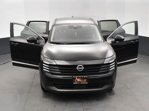 Used 2025 Nissan Kicks SV image 10