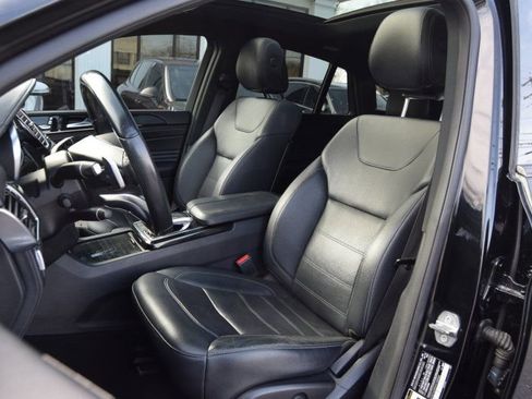 Used 2019 Mercedes-Benz GLE 43 AMG 4MATIC w/ Premium 3 Package image 14