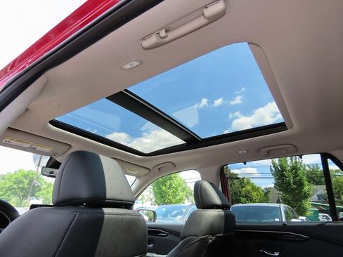 New 2025 Honda Pilot Touring image 16