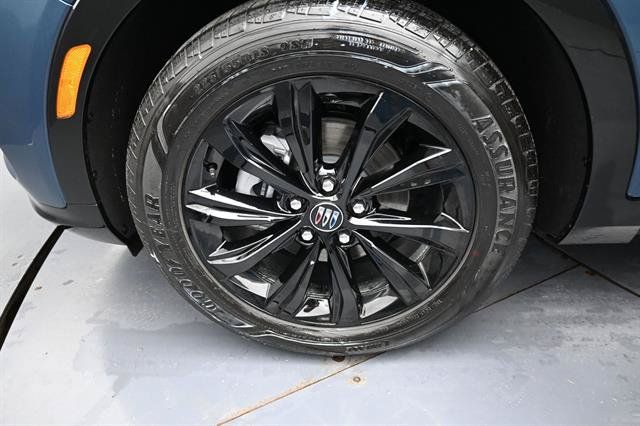Used 2026 Buick Envista Sport Touring w/ Convenience I Package FWD image 17