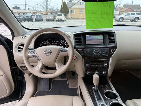 Used 2015 Nissan Pathfinder SL w/ Cargo Package image 13