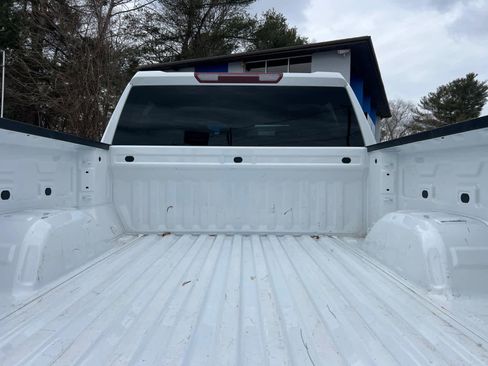 Certified 2025 Chevrolet Silverado 1500 LT image 37