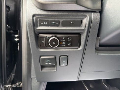 Used 2023 Ford F150 Platinum w/ Equipment Group 701A High image 17