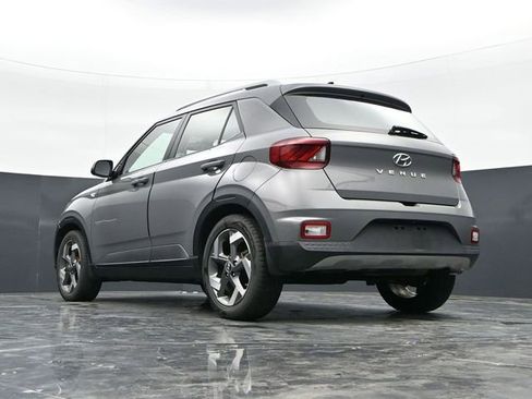 Used 2020 Hyundai Venue SEL w/ Convenience + Premium Package FWD image 39