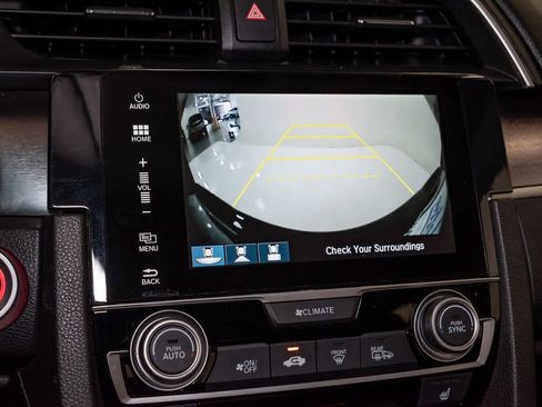 Used 2016 Honda Civic Touring image 15