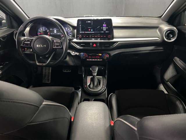 Used 2023 Kia Forte GT-Line w/ GT-Line Premium Package FWD image 2