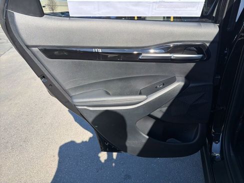 Used 2025 Kia Seltos EX w/ EX Sunroof Package image 19