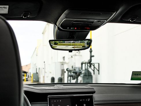 New 2027 GMC Acadia Denali Ultimate AWD/4WD image 33
