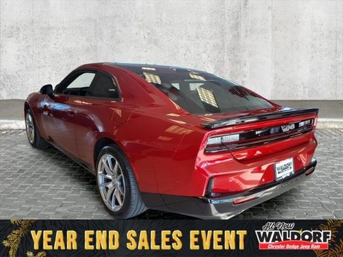 New 2026 Dodge Charger Daytona Scat Pack image 5