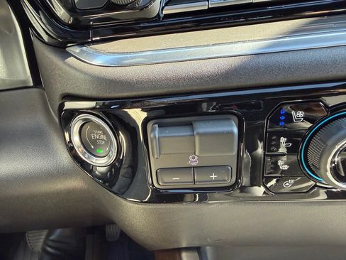 New 2026 Chevrolet Silverado 1500 High Country w/ Technology Package AWD/4WD image 48