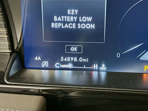 Used 2020 Lincoln Navigator Black Label w/ Cargo Convenience Package AWD/4WD image 20
