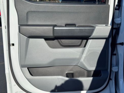 Used 2023 Ford F150 Lightning Pro image 28