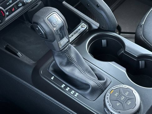 New 2026 Ford Bronco Badlands AWD/4WD image 21