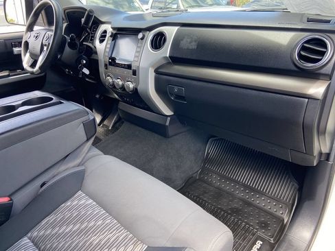 Used 2020 Toyota Tundra SR5 RWD image 22