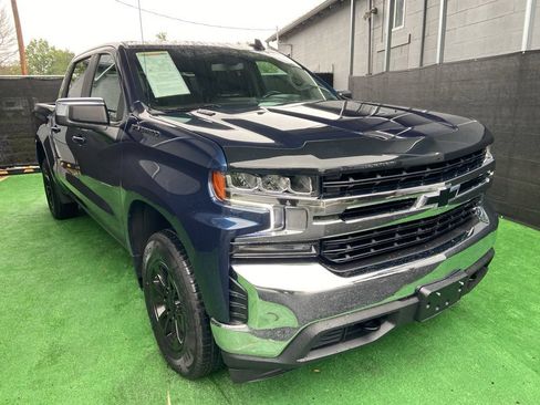 Used 2021 Chevrolet Silverado 1500 LT w/ LPO, Dark Essentials Package AWD/4WD image 2