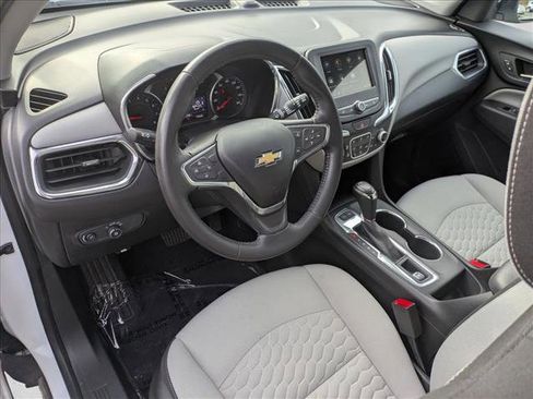 Used 2019 Chevrolet Equinox LT image 10
