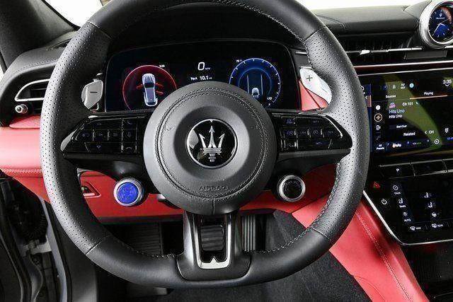 New 2025 Maserati Grecale GT AWD/4WD image 11