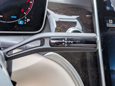 Used 2026 Mercedes-Benz GLC 300 4MATIC image 11