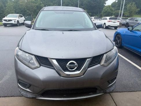 Used 2016 Nissan Rogue S AWD/4WD image 3