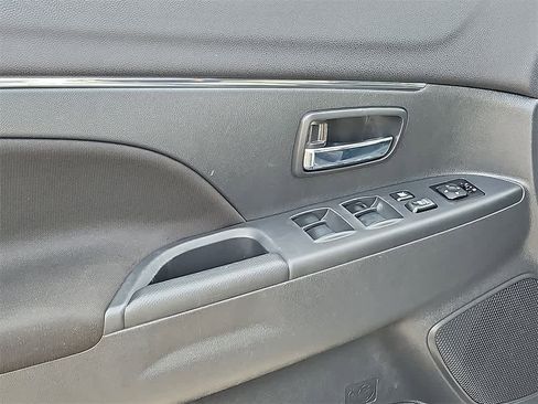 Used 2021 Mitsubishi Outlander Sport LE image 12