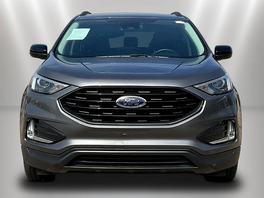Used 2022 Ford Edge SEL w/ Sport Appearance Package AWD/4WD image 2