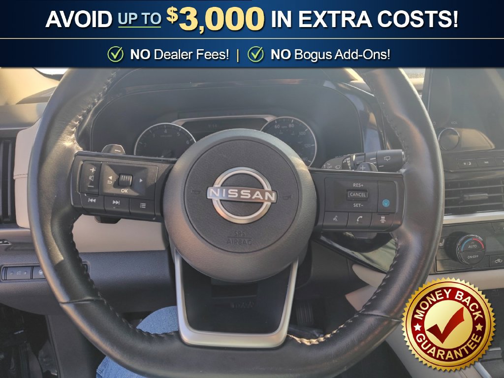 Used 2023 Nissan Pathfinder SL AWD/4WD image 18