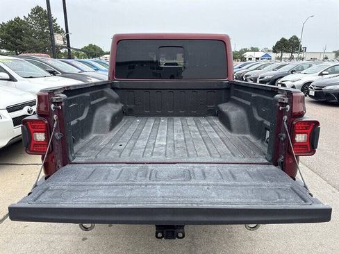 Used 2021 Jeep Gladiator Overland w/ Popular Equipment Package AWD/4WD image 21