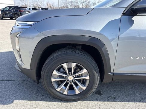 New 2026 Chevrolet Equinox LT image 30