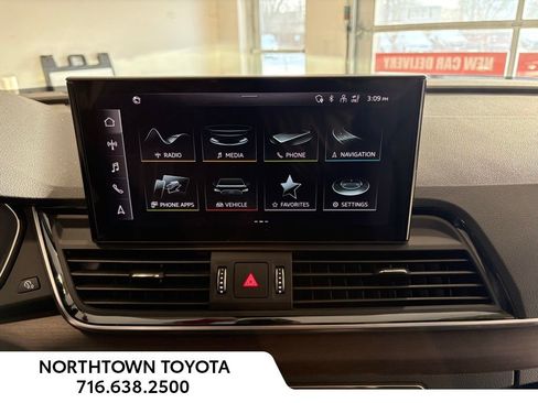 Used 2022 Audi Q5 2.0T Premium Plus image 10