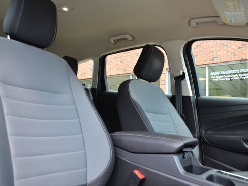 Used 2018 Ford Escape S image 23