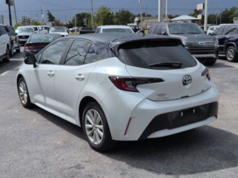 Used 2026 Toyota Corolla SE FWD image 8
