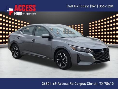 Used 2025 Nissan Sentra SV FWD image 2