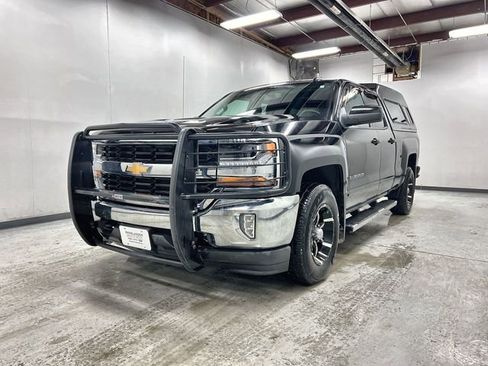 Used 2018 Chevrolet Silverado 1500 LT w/ All Star Edition image 1