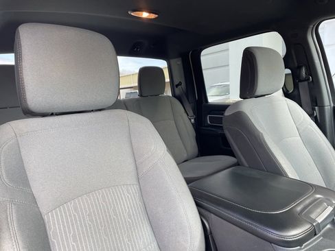 Used 2024 RAM 2500 Big Horn image 30