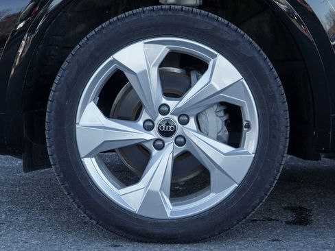 Used 2024 Audi Q5 2.0T Premium Plus image 12