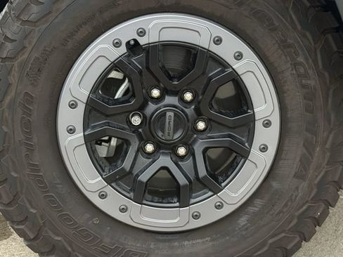 Used 2025 Ford Ranger Raptor AWD/4WD image 11