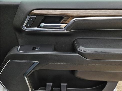 Used 2023 Chevrolet Silverado 1500 LT w/ Work Truck Package image 8