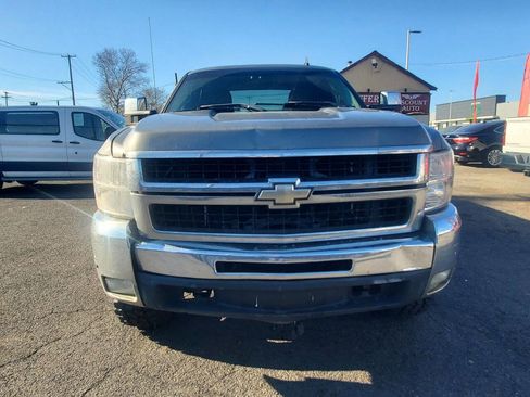 Used 2007 Chevrolet Silverado 2500 LT w/ 1LT Convenience Package image 9