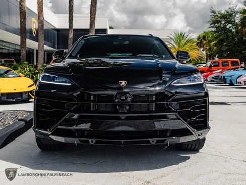 Used 2026 Lamborghini Urus SE AWD/4WD image 5