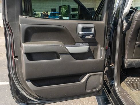 Used 2016 Chevrolet Silverado 2500 LT w/ Midnight Edition AWD/4WD image 11