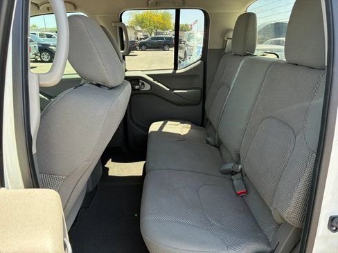 Used 2021 Nissan Frontier S RWD image 20