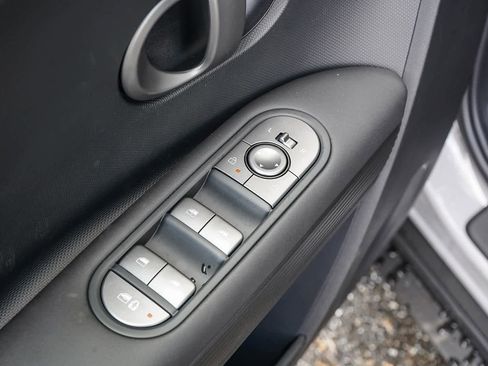 New 2026 Hyundai Ioniq 5 SEL image 21