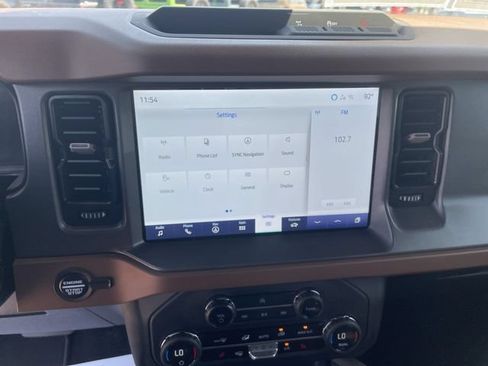 Used 2024 Ford Bronco Outer Banks AWD/4WD image 19