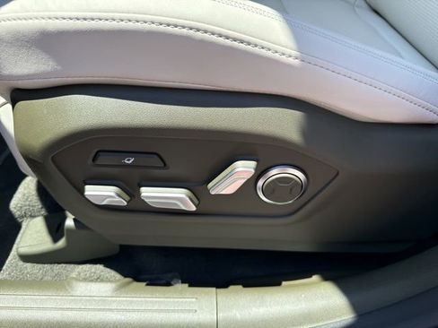 Used 2024 Hyundai Santa Fe Calligraphy image 32