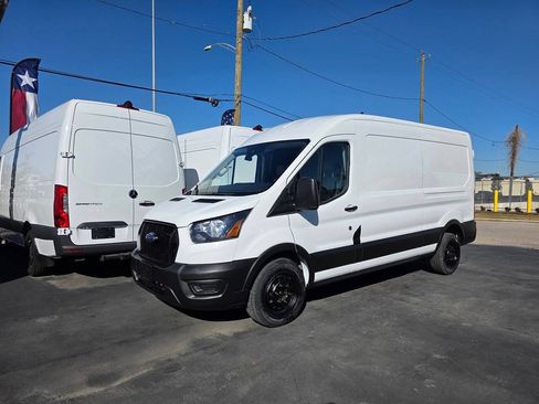 Used 2022 Ford Transit 250 Medium Roof AWD w/ Load Area Protection Package image 27