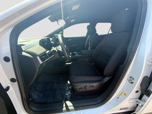 Used 2024 Honda Prologue EX image 13